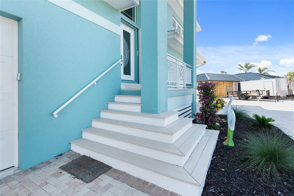 For Sale: $2,850,000 (4 beds, 3 baths, 2737 Square Feet)