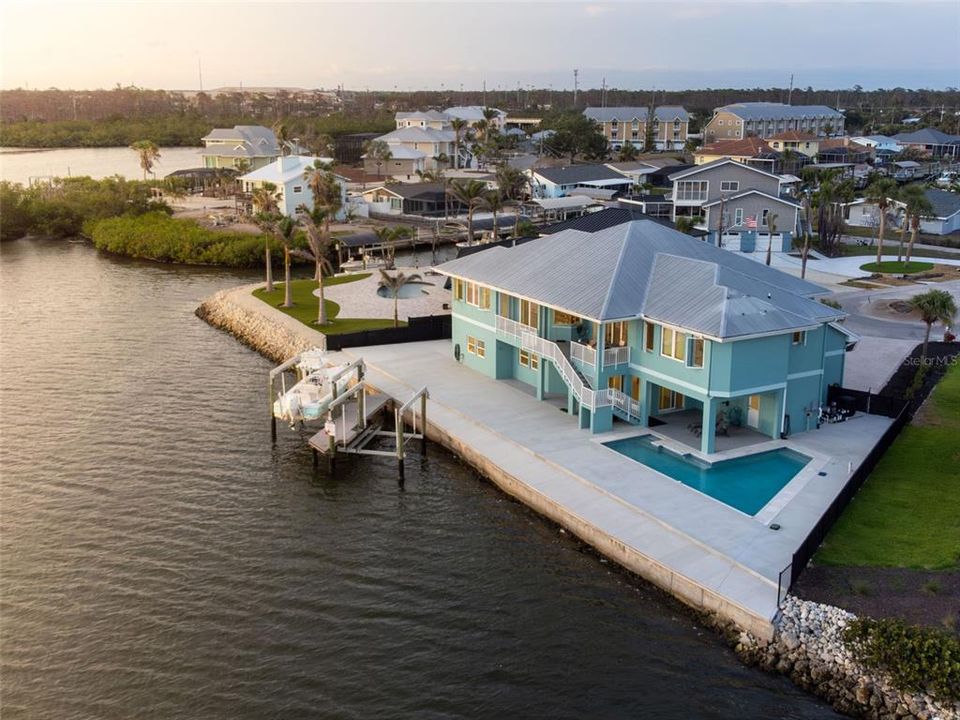 For Sale: $2,850,000 (4 beds, 3 baths, 2737 Square Feet)