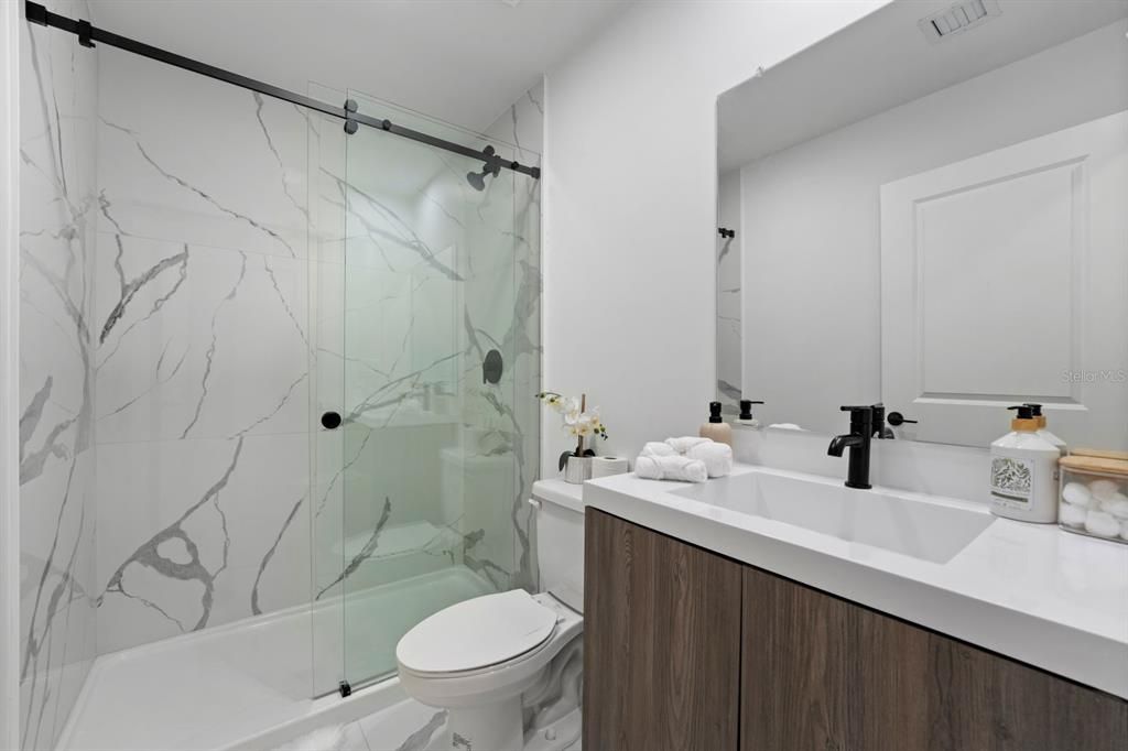 For Sale: $384,900 (4 beds, 3 baths, 2178 Square Feet)