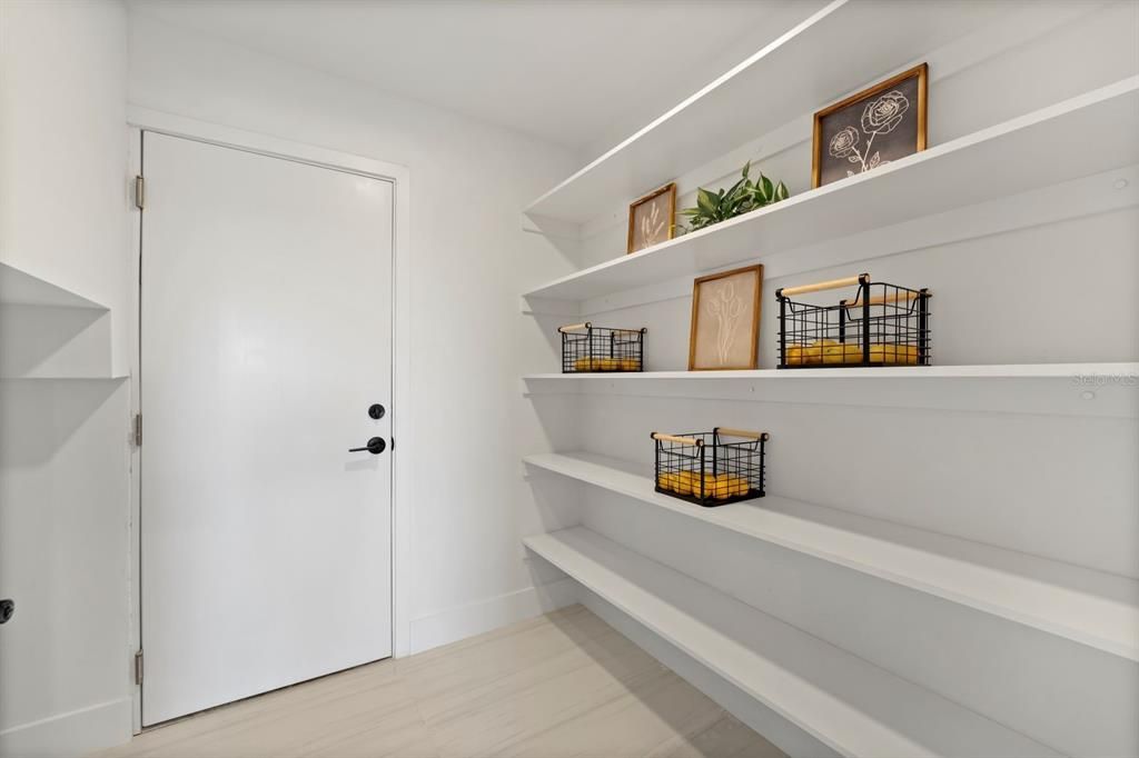 For Sale: $384,900 (4 beds, 3 baths, 2178 Square Feet)