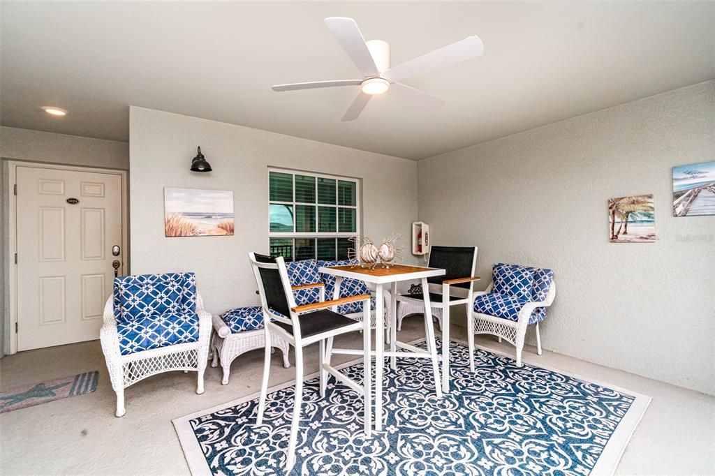 Activo con contrato: $300,000 (2 camas, 2 baños, 1366 Pies cuadrados)