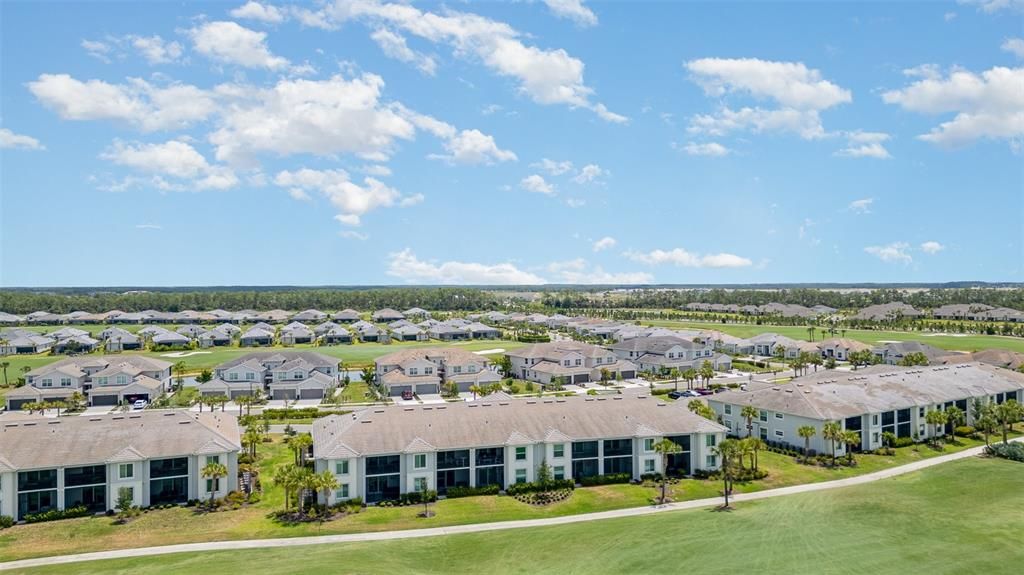 Activo con contrato: $300,000 (2 camas, 2 baños, 1366 Pies cuadrados)