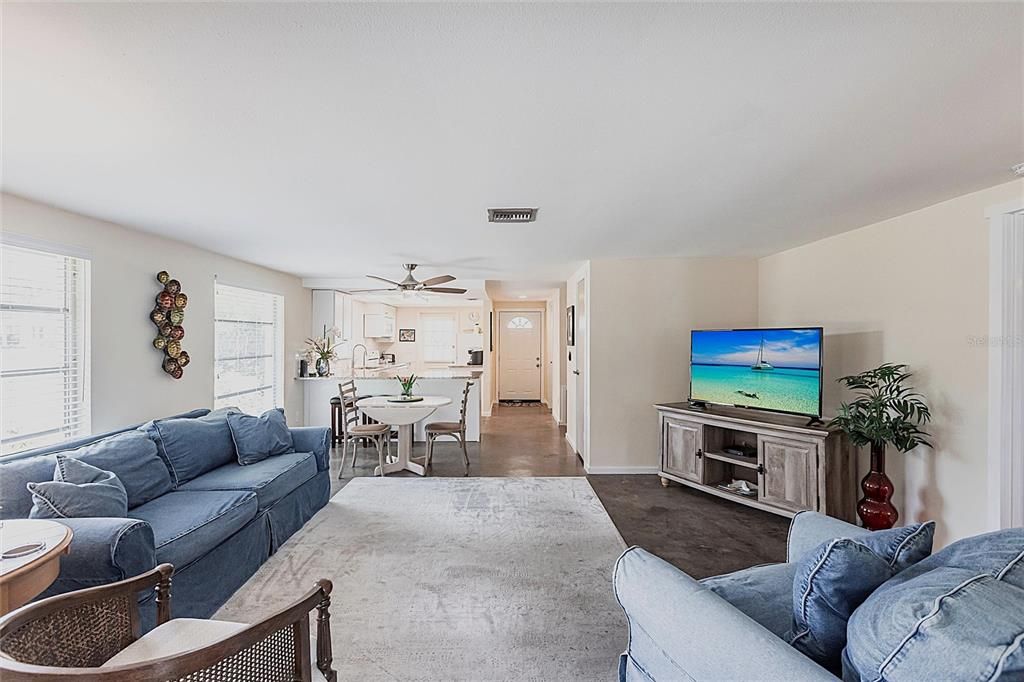 For Sale: $340,000 (4 beds, 0 baths, 2192 Square Feet)