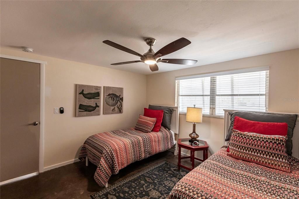 For Sale: $340,000 (4 beds, 0 baths, 2192 Square Feet)