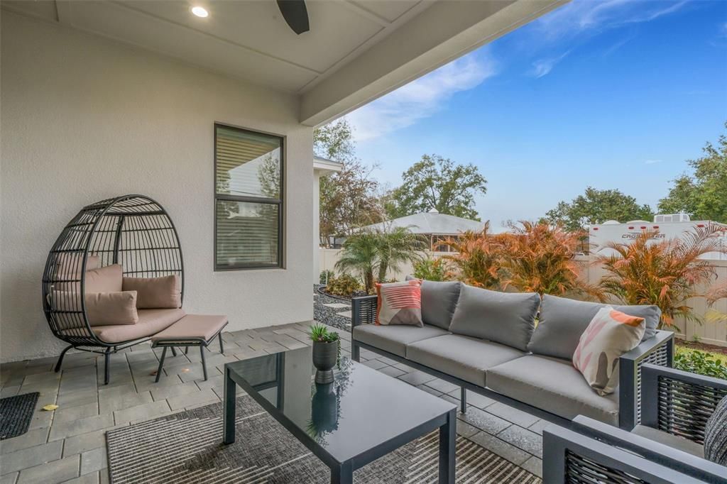 For Sale: $739,900 (4 beds, 3 baths, 2623 Square Feet)