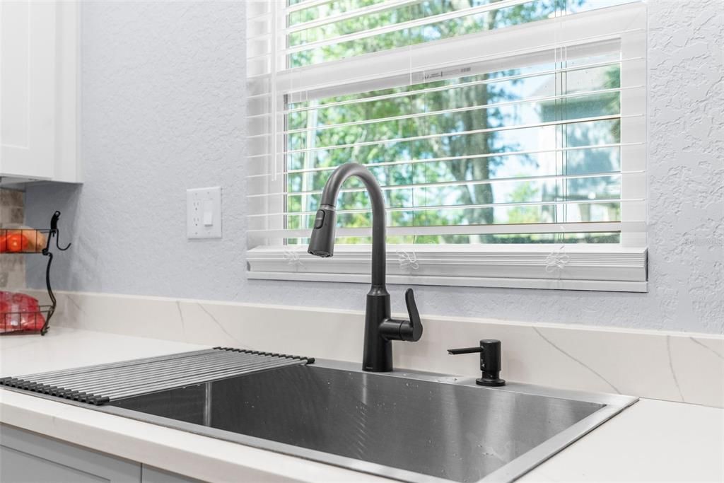 En Venta: $569,000 (2 camas, 2 baños, 912 Pies cuadrados)