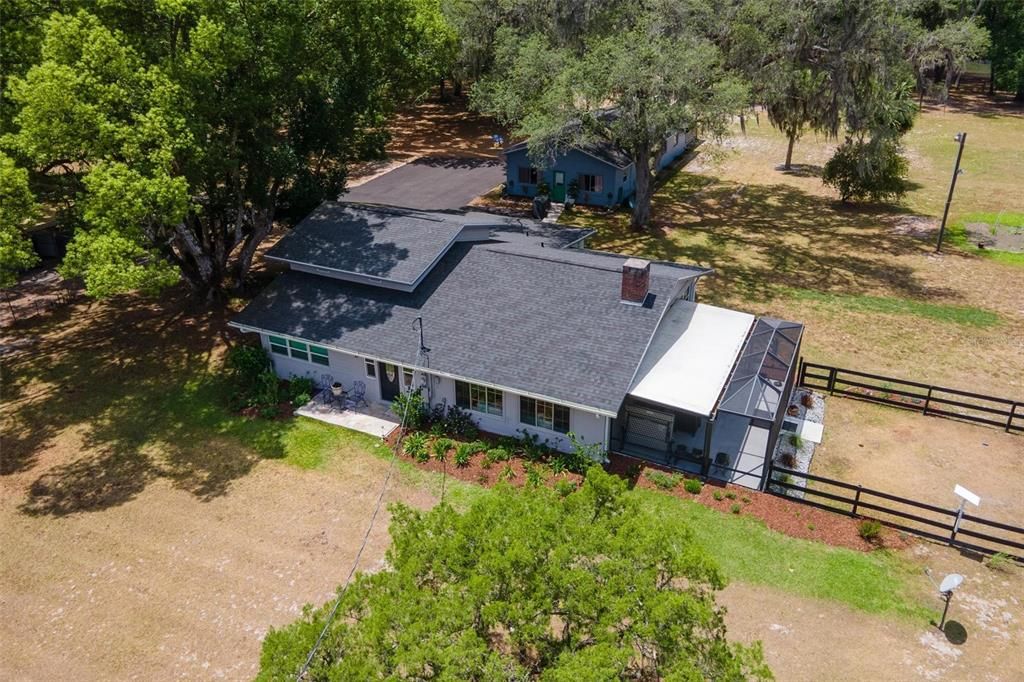 For Sale: $635,000 (3 beds, 2 baths, 2204 Square Feet)