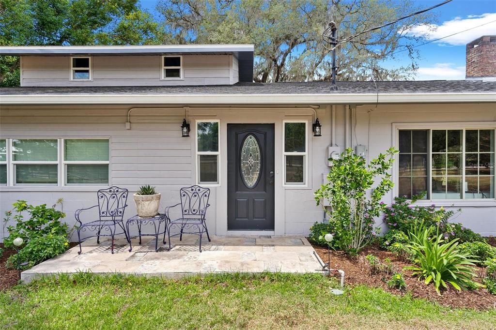 For Sale: $635,000 (3 beds, 2 baths, 2204 Square Feet)