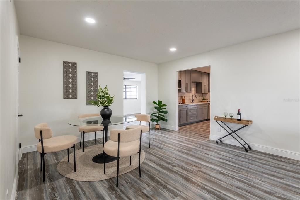 Active With Contract: $419,000 (4 beds, 2 baths, 2037 Square Feet)