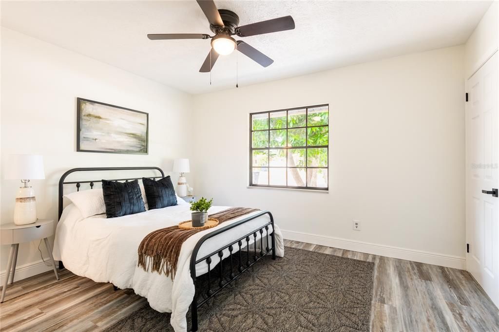 Active With Contract: $419,000 (4 beds, 2 baths, 2037 Square Feet)