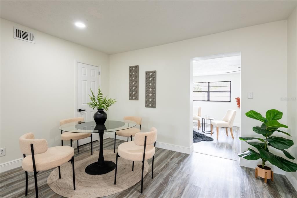 Active With Contract: $419,000 (4 beds, 2 baths, 2037 Square Feet)