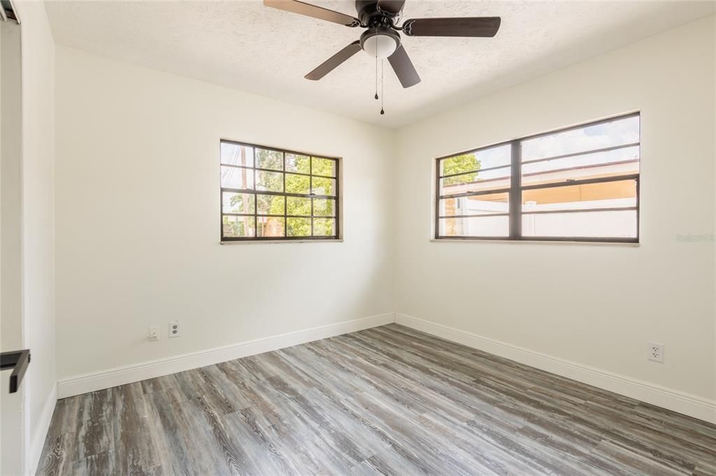 Active With Contract: $419,000 (4 beds, 2 baths, 2037 Square Feet)