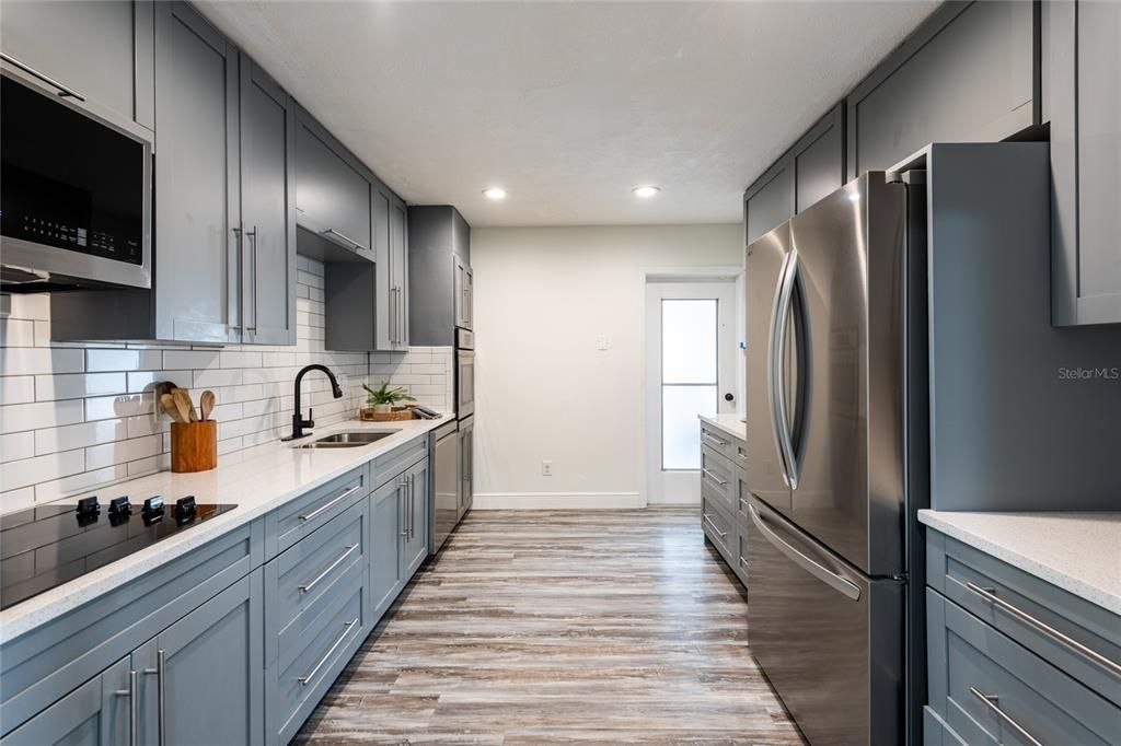Active With Contract: $419,000 (4 beds, 2 baths, 2037 Square Feet)