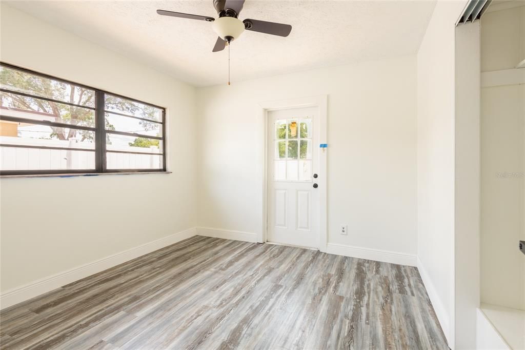Active With Contract: $419,000 (4 beds, 2 baths, 2037 Square Feet)