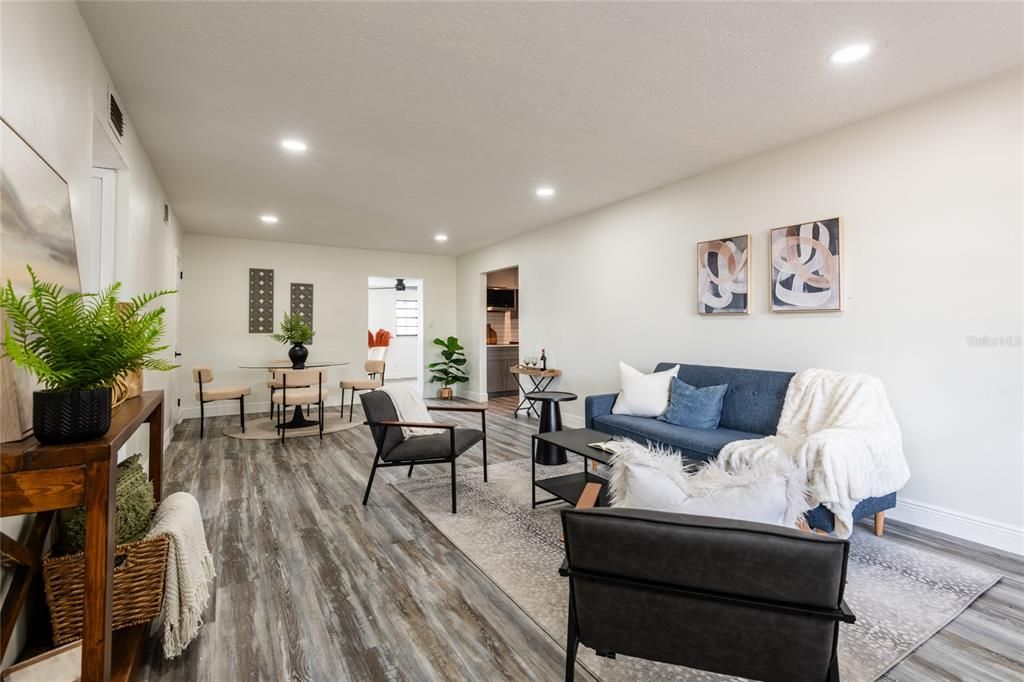 Active With Contract: $419,000 (4 beds, 2 baths, 2037 Square Feet)
