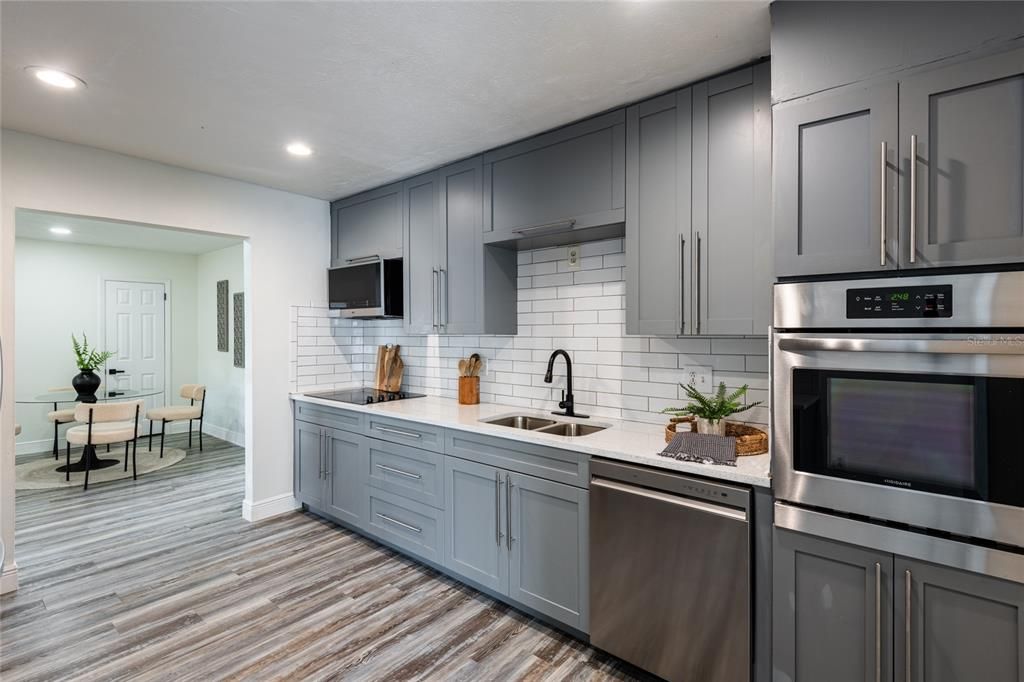 Active With Contract: $419,000 (4 beds, 2 baths, 2037 Square Feet)