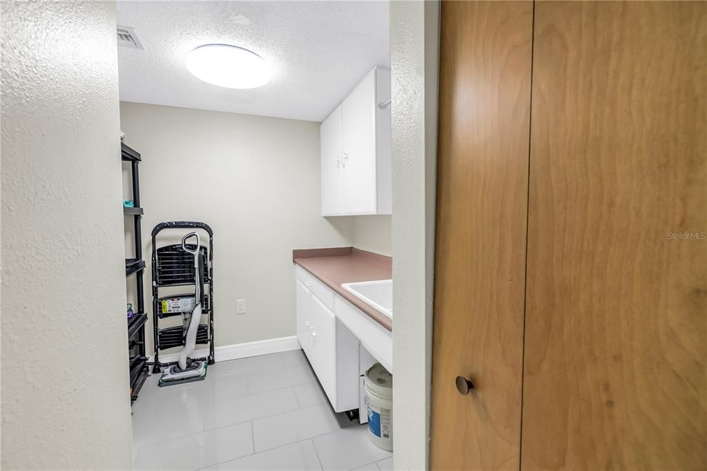 待售: $1,490,000 (3 贝兹, 2 浴室, 1900 平方英尺)