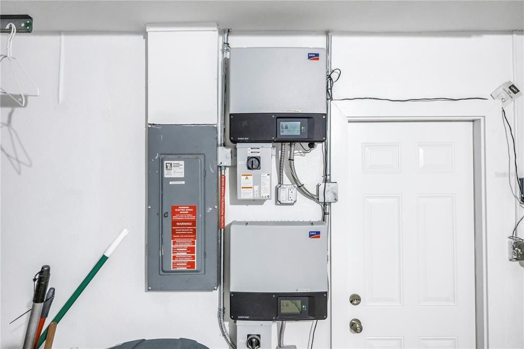 Active With Contract: $715,000 (4 beds, 2 baths, 2344 Square Feet)