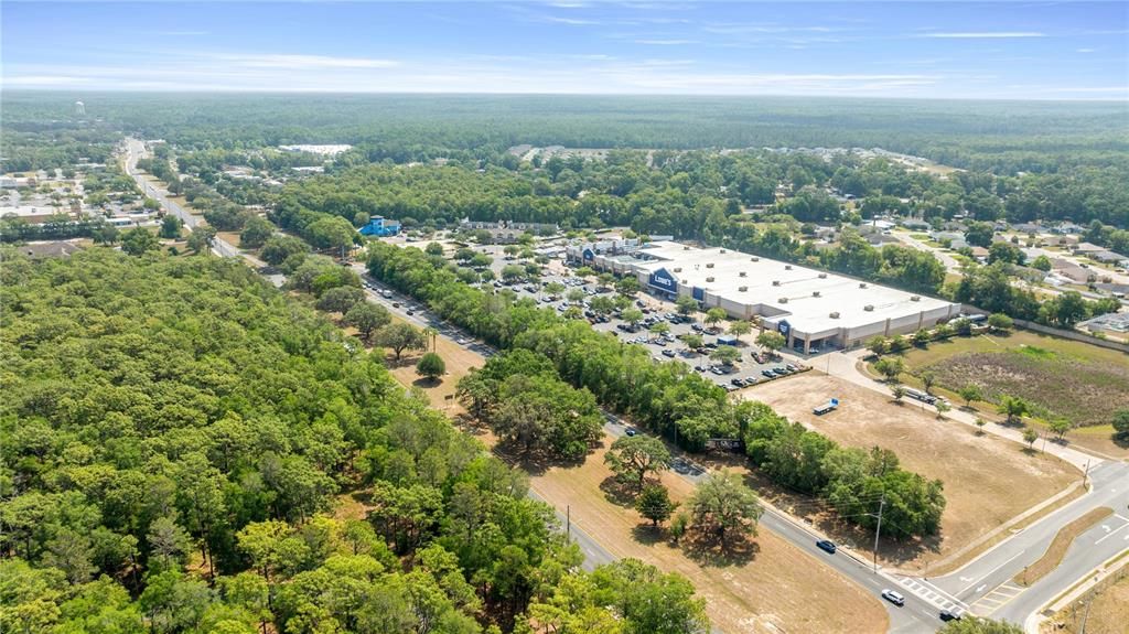 Active With Contract: $139,900 (2 beds, 2 baths, 1341 Square Feet)