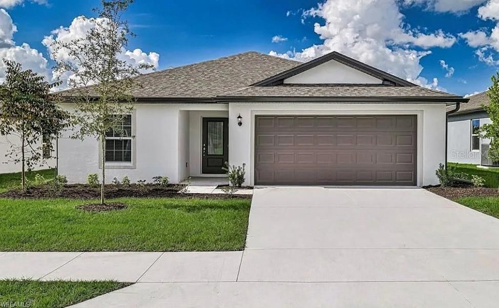 Recently Sold: $332,900 (3 beds, 2 baths, 1387 Square Feet)