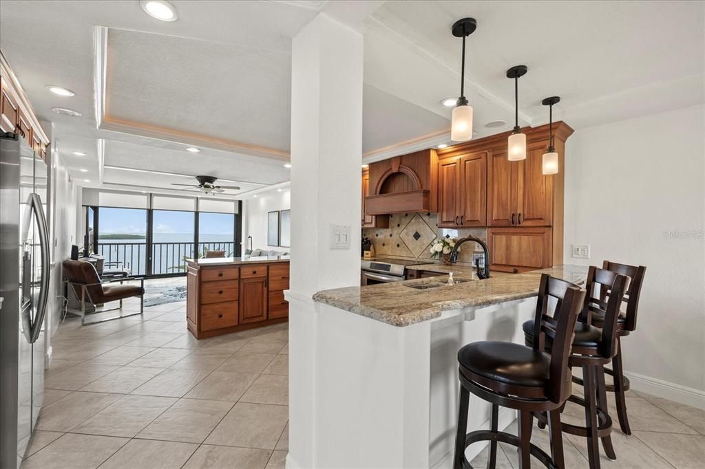 For Sale: $399,000 (2 beds, 2 baths, 1170 Square Feet)