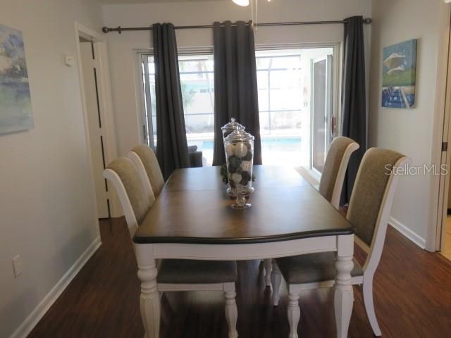 For Rent: $3,495 (3 beds, 2 baths, 1719 Square Feet)