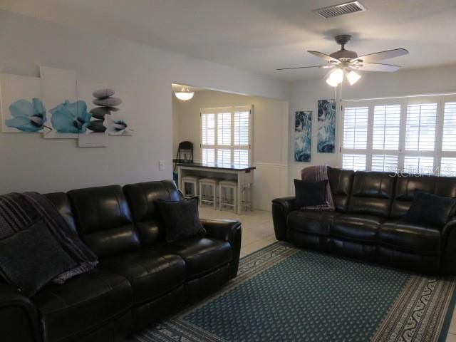 For Rent: $3,495 (3 beds, 2 baths, 1719 Square Feet)