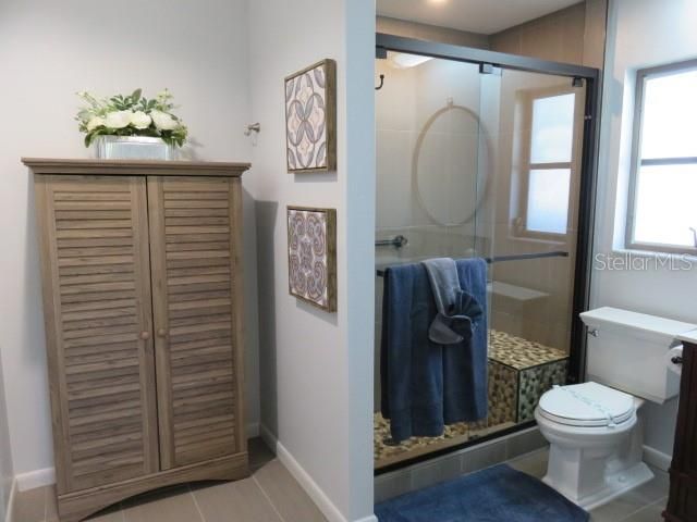 For Rent: $3,495 (3 beds, 2 baths, 1719 Square Feet)