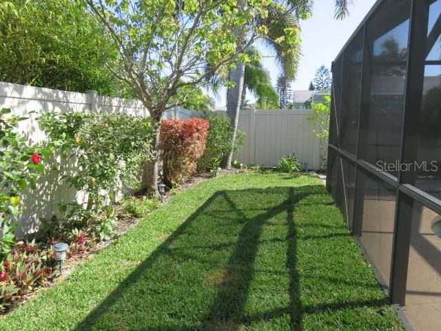 For Rent: $3,495 (3 beds, 2 baths, 1719 Square Feet)