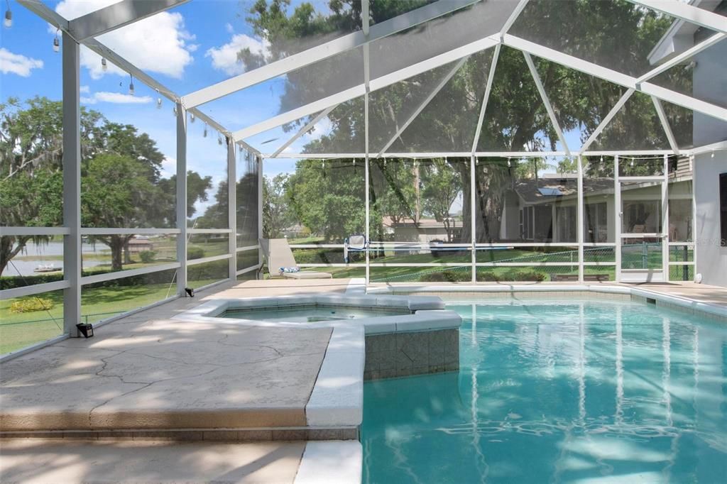 For Sale: $1,195,000 (5 beds, 5 baths, 3235 Square Feet)