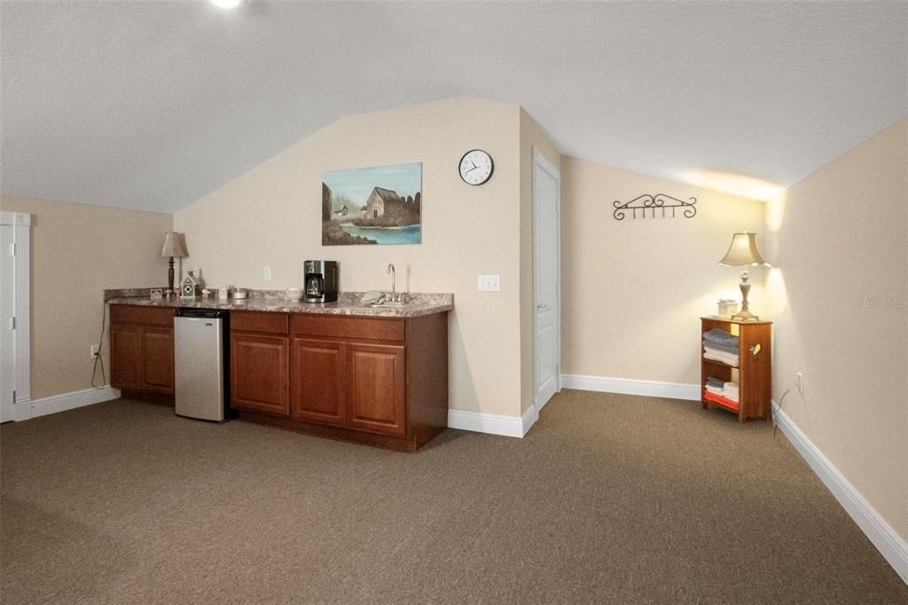 For Sale: $1,195,000 (5 beds, 5 baths, 3235 Square Feet)