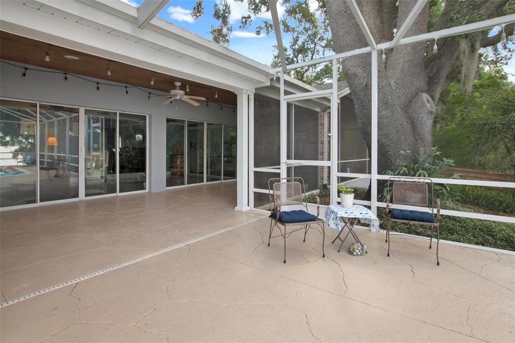 For Sale: $1,195,000 (5 beds, 5 baths, 3235 Square Feet)