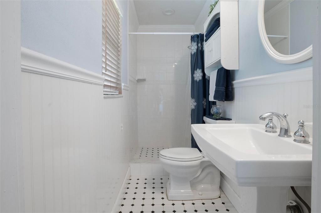 For Sale: $1,195,000 (5 beds, 5 baths, 3235 Square Feet)