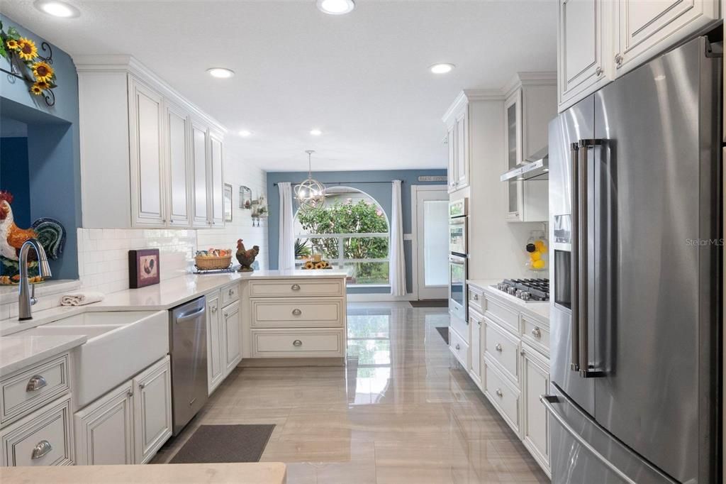 For Sale: $1,195,000 (5 beds, 5 baths, 3235 Square Feet)