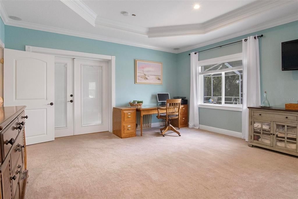 For Sale: $1,195,000 (5 beds, 5 baths, 3235 Square Feet)