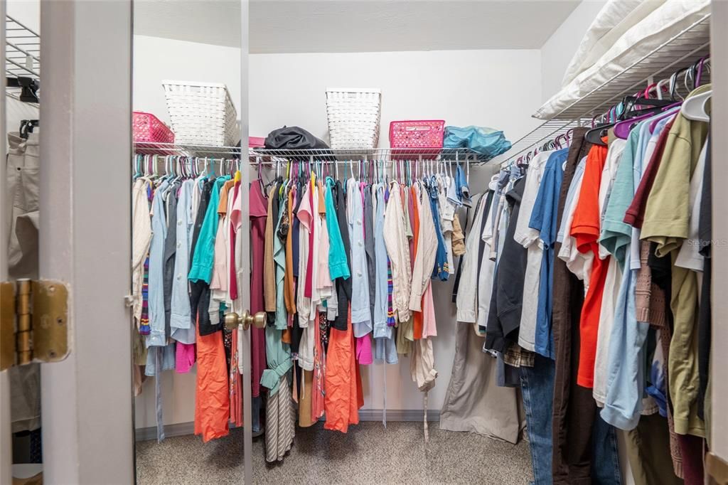 Activo con contrato: $200,000 (2 camas, 2 baños, 1421 Pies cuadrados)