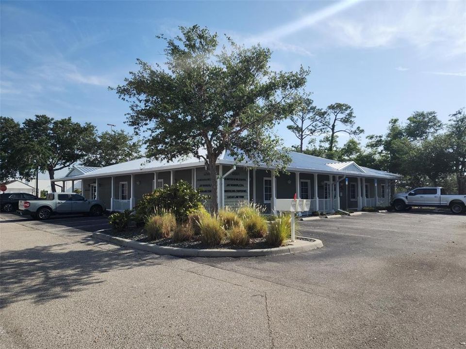 На продажу: $1,299,000 (0 спален, 0 ванн, 5850 Квадратных фут)