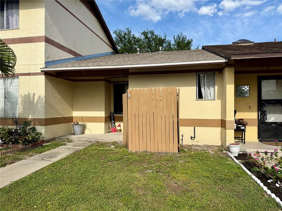 En Venta: $210,000 (2 camas, 1 baños, 761 Pies cuadrados)