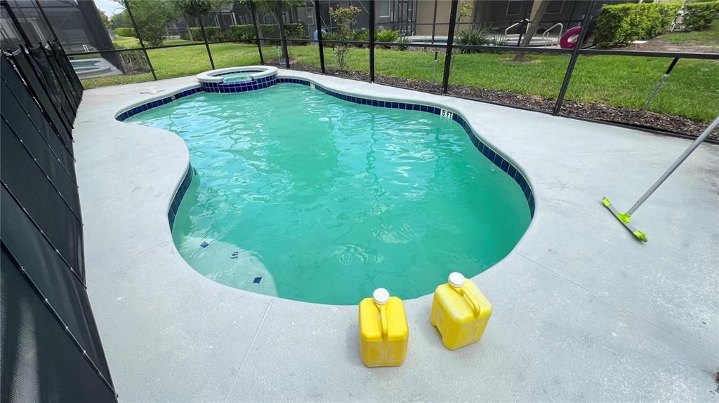 For Sale: $910,000 (12 beds, 11 baths, 4887 Square Feet)