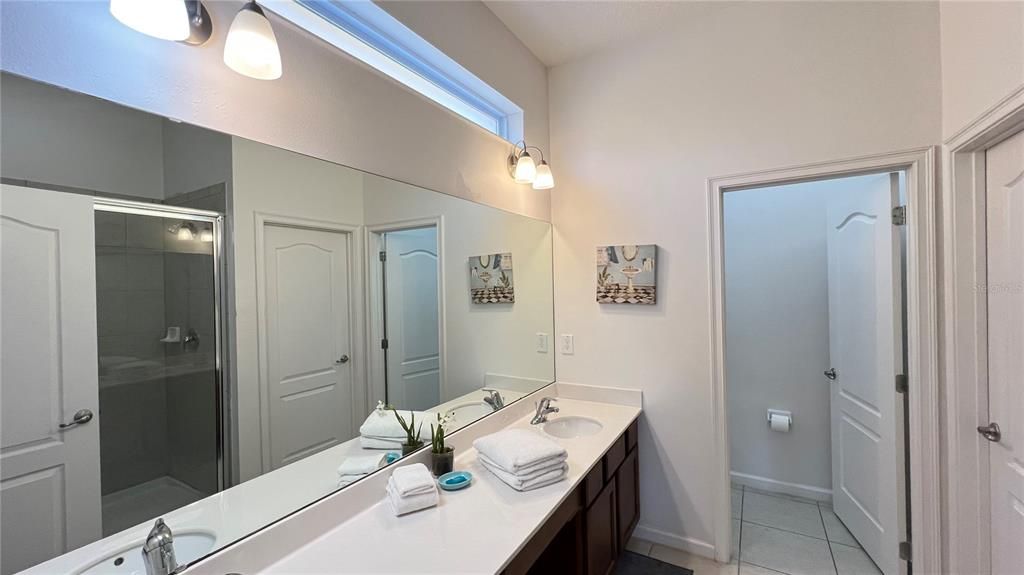 For Sale: $910,000 (12 beds, 11 baths, 4887 Square Feet)