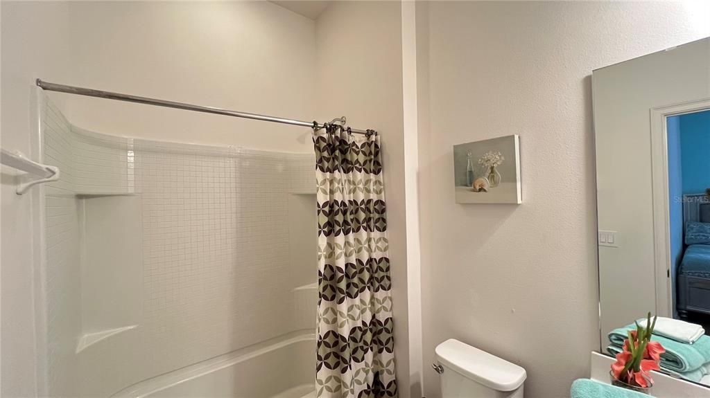 For Sale: $910,000 (12 beds, 11 baths, 4887 Square Feet)