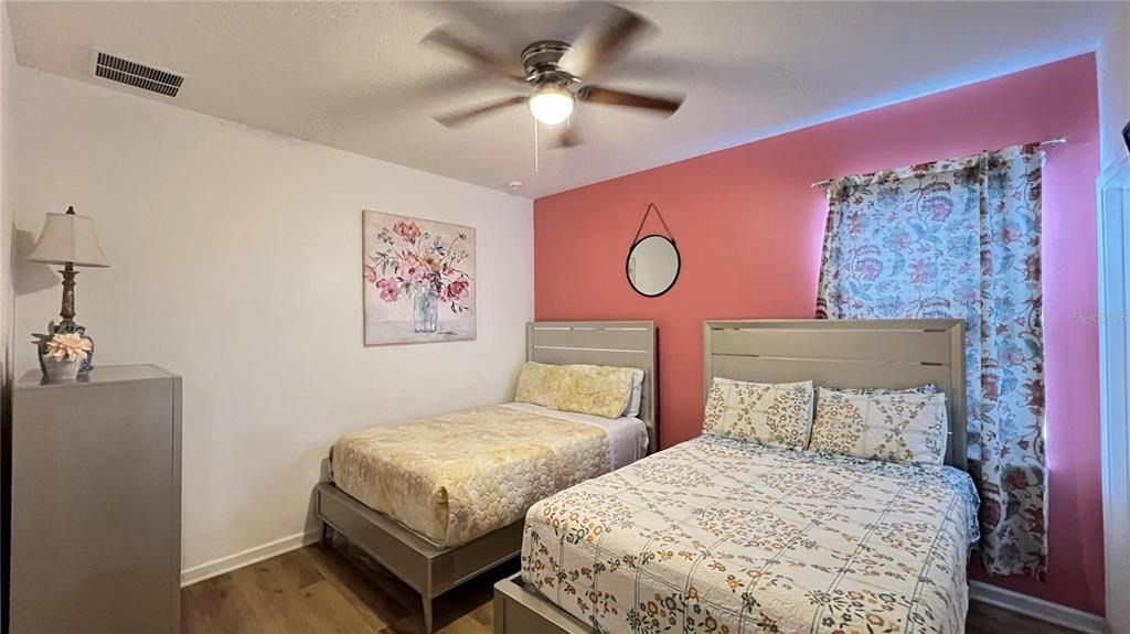 For Sale: $910,000 (12 beds, 11 baths, 4887 Square Feet)