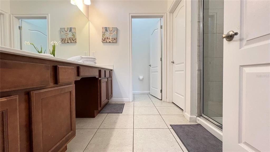 For Sale: $910,000 (12 beds, 11 baths, 4887 Square Feet)