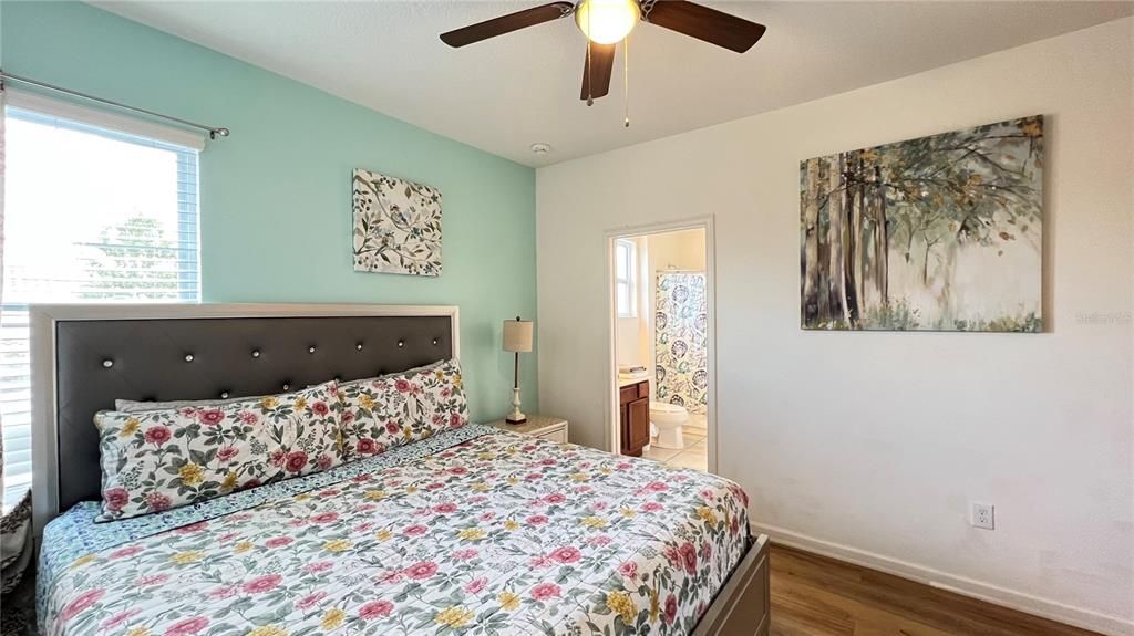 For Sale: $910,000 (12 beds, 11 baths, 4887 Square Feet)