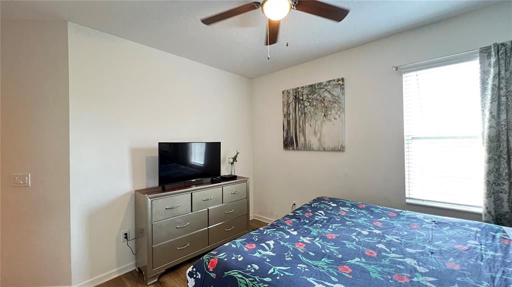 For Sale: $910,000 (12 beds, 11 baths, 4887 Square Feet)