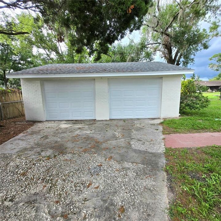 Под контрактом: $385,000 (3 спален, 2 ванн, 1756 Квадратных фут)