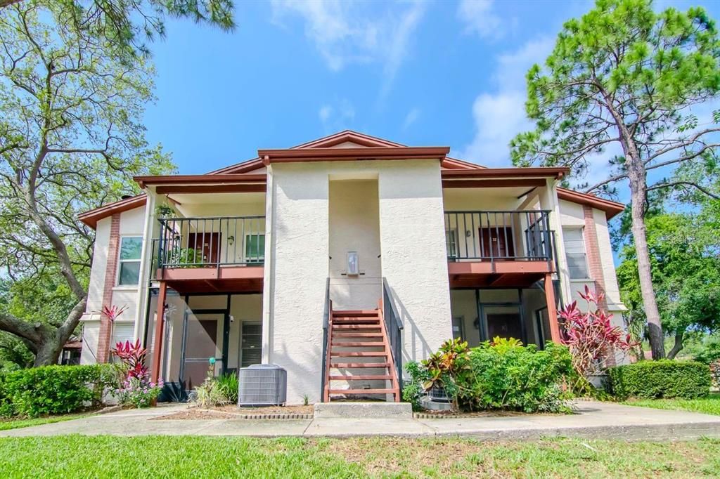 待售: $154,900 (2 贝兹, 2 浴室, 865 平方英尺)