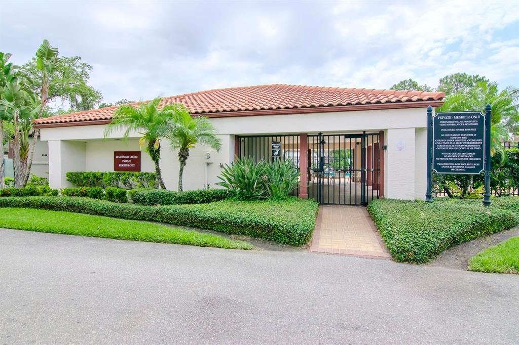 待售: $154,900 (2 贝兹, 2 浴室, 865 平方英尺)