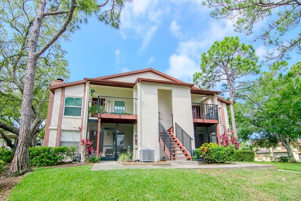 待售: $154,900 (2 贝兹, 2 浴室, 865 平方英尺)