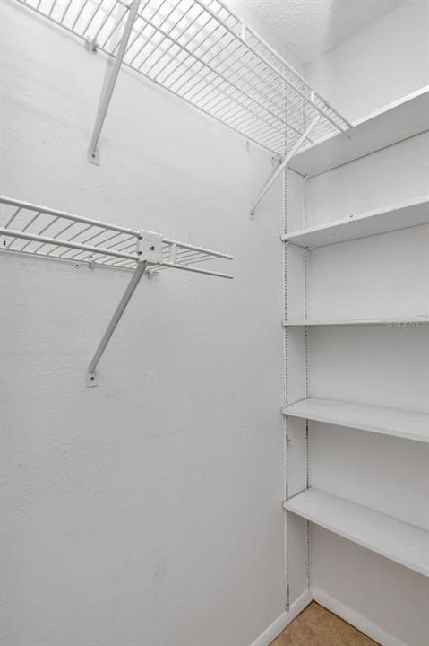 待售: $154,900 (2 贝兹, 2 浴室, 865 平方英尺)